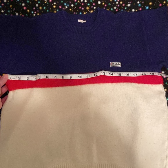 Vintage RollyGo Sweater - Picture 14 of 15
